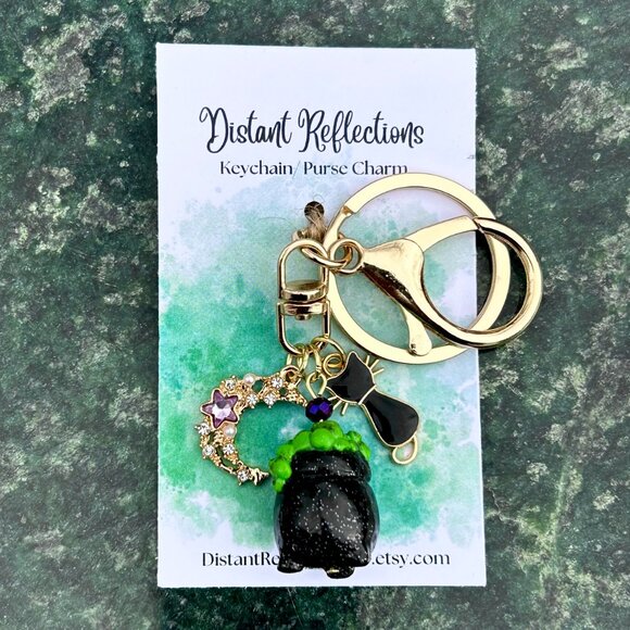 Handmade Accessories - Glow In The Dark Cauldron Keychain | Purse Charm | Witch | Halloween
